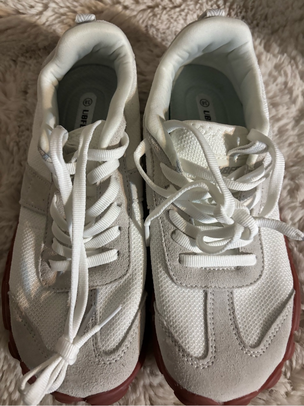 Tenis UBFEN women. Size 38 eur